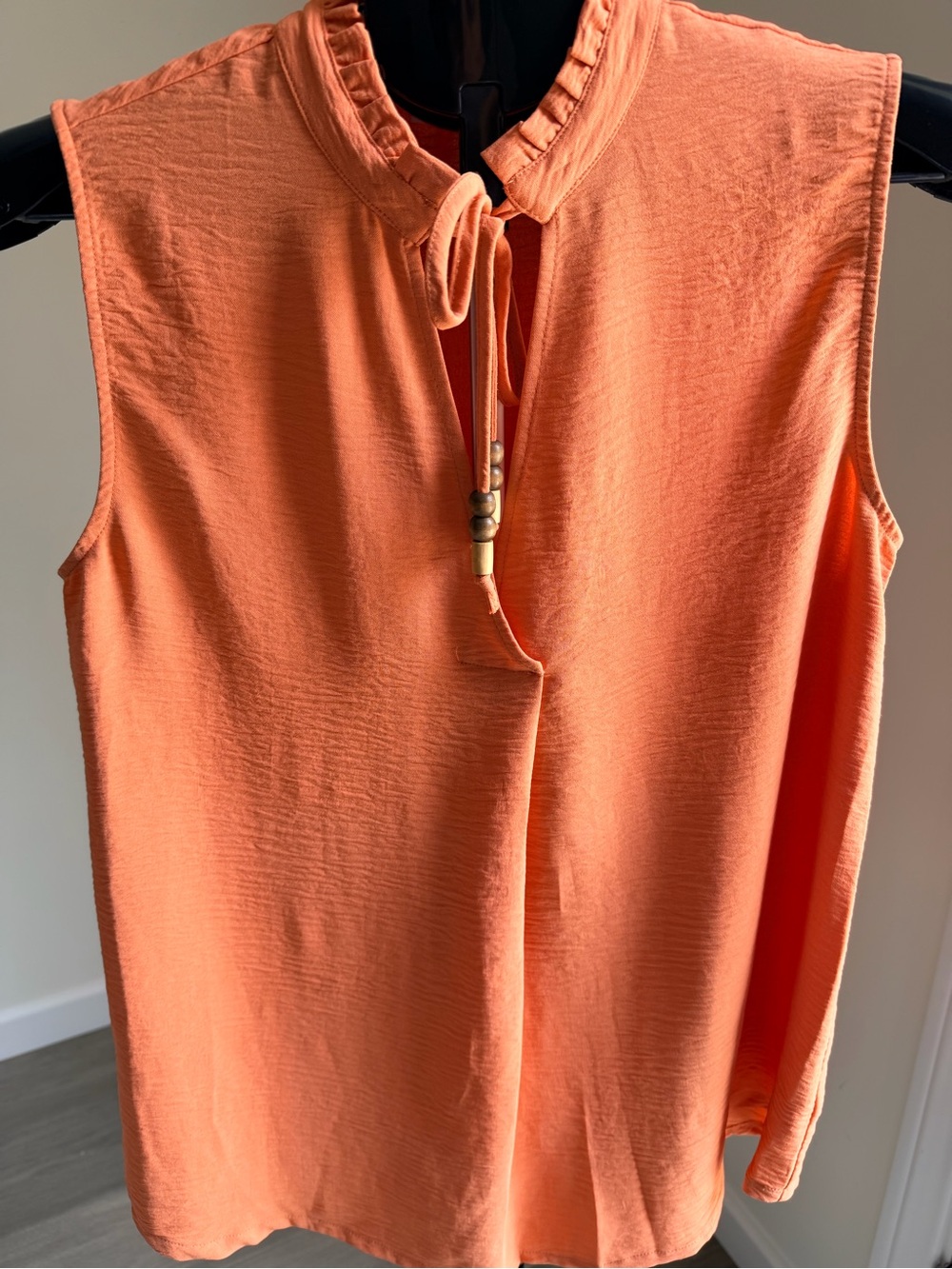 Everyday Jones Tie-Neck Sleeveless Camisole in Coral Orange Orange S